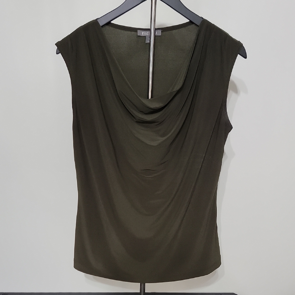 Roz & Ali Green Draped Sleeveless Blouse